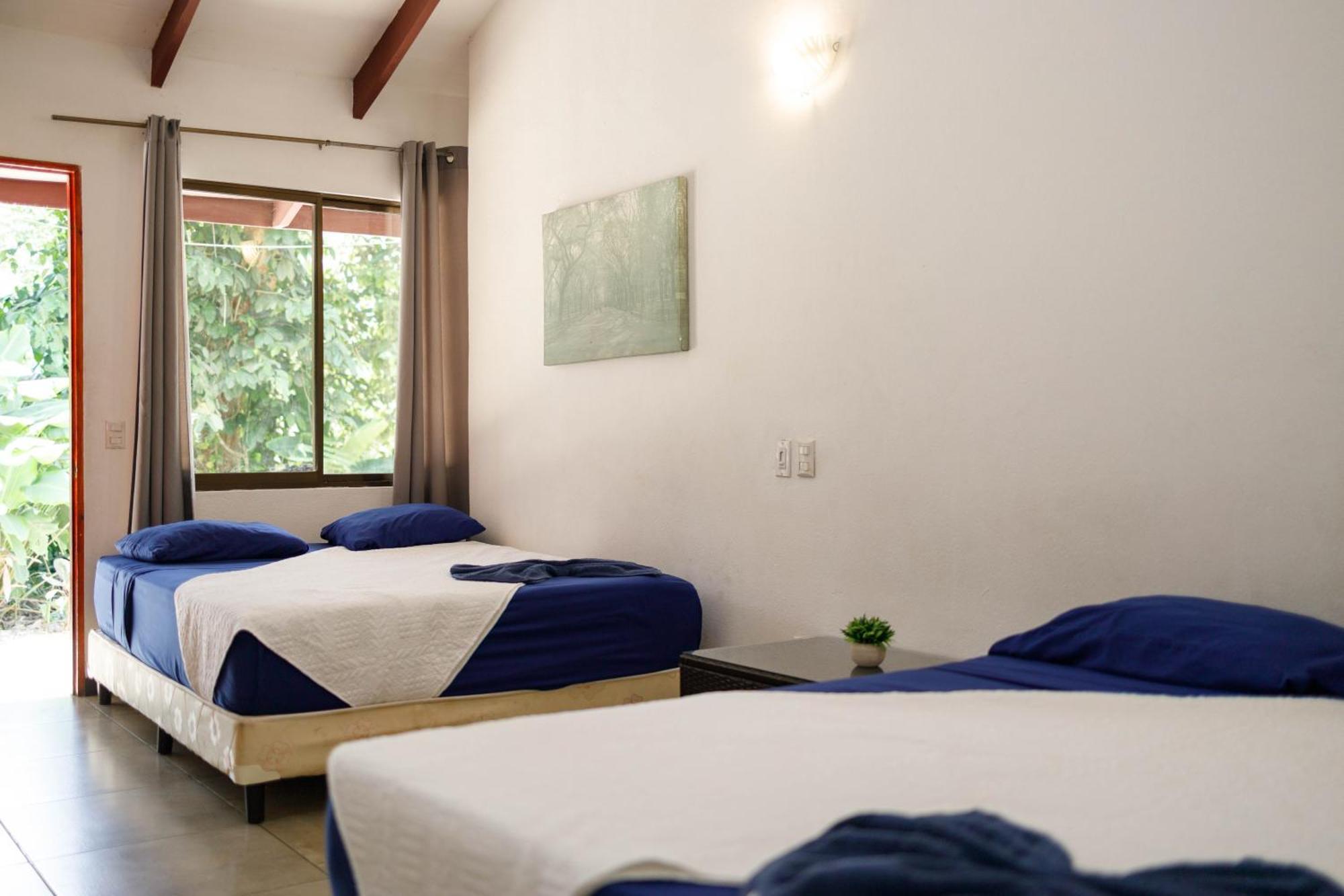 Bambutel Cocles Hotel Puerto Viejo de Talamanca Eksteriør billede