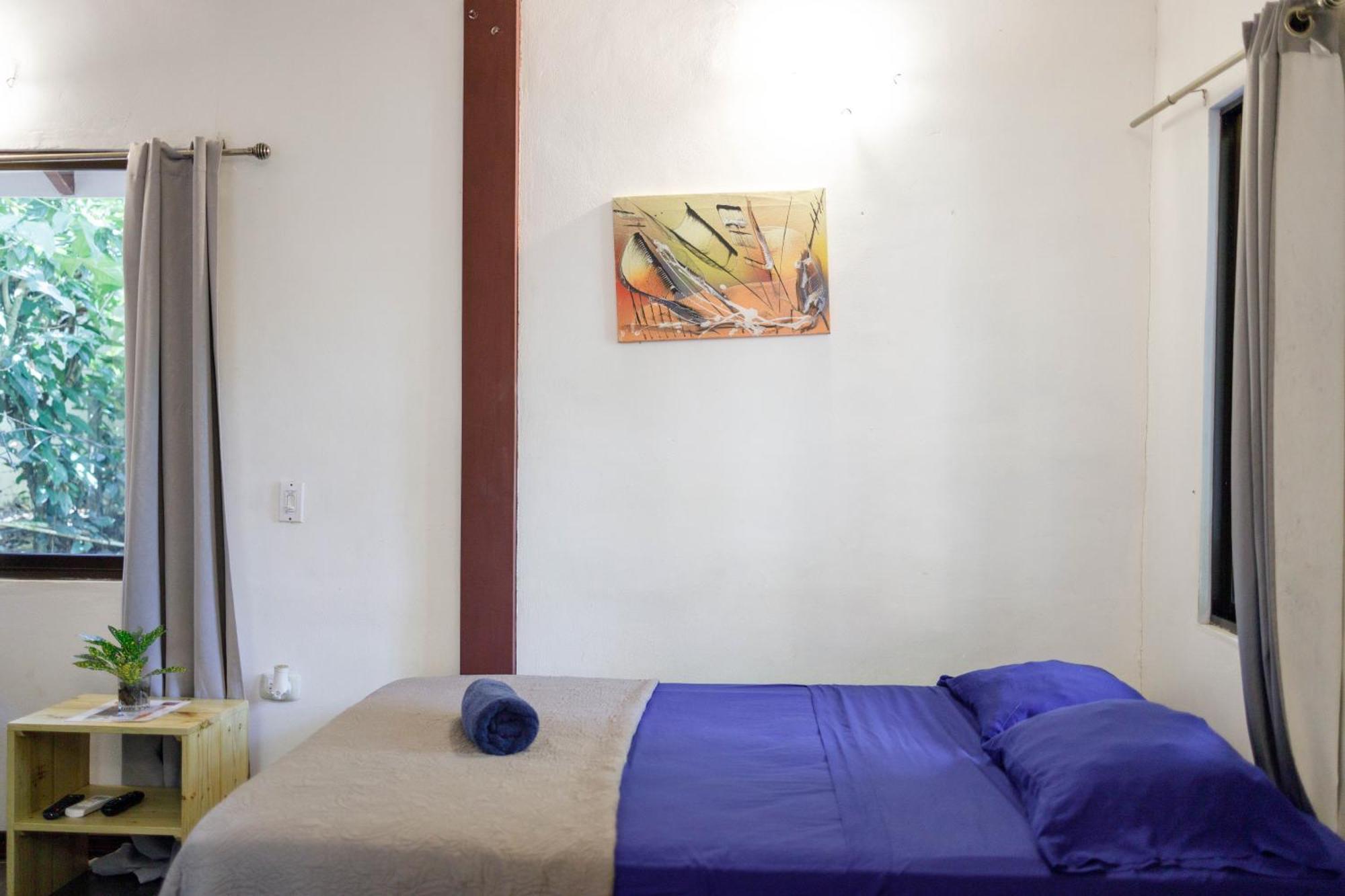 Bambutel Cocles Hotel Puerto Viejo de Talamanca Eksteriør billede