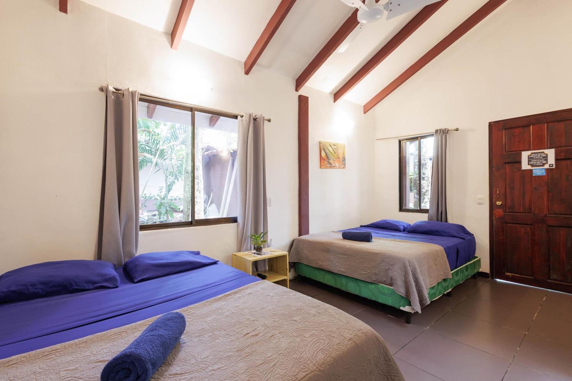 Bambutel Cocles Hotel Puerto Viejo de Talamanca Eksteriør billede